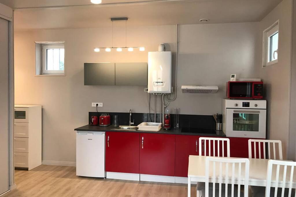 Rare Petit Cocon F1 Calme Possibilité Jacuzzi Hammam En Sus Appartement Chamalières